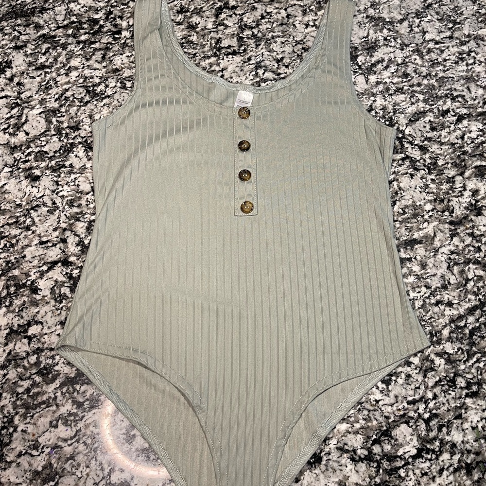 Black & Green Bodysuits 🩱